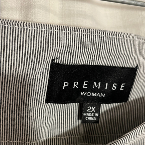 Premise Gray White Stripe Capri Tummy Control Trousers - Picture 2 of 10